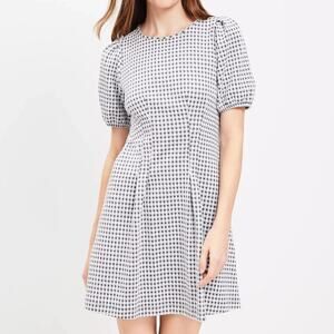 LOFT NWT Gray & White Gingham Stretch Knit Puff Sleeve Mini Shift Dress